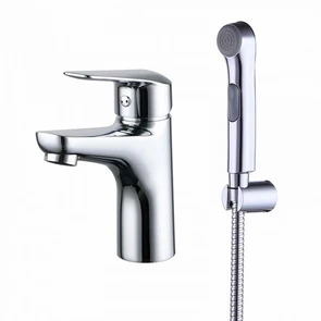 {{photo.Alt || photo.Description || 'Смеситель для раковины с гигиеническим душем IDDIS Torr (TORSB00i08)'}}