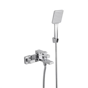 {{photo.Alt || photo.Description || 'Смеситель для ванны BELZ B613 с аксессуарами, короткий излив (B60613)'}}