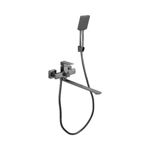 {{photo.Alt || photo.Description || 'Смеситель для ванны BELZ B613-3 с аксессуарами, длинный излив (B22613-3)'}}