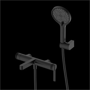 {{photo.Alt || photo.Description || 'Смеситель для ванны с душем DQ Bonn короткий излив черный (DA1703205)'}}