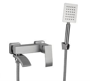 {{photo.Alt || photo.Description || 'Смеситель для ванны Fmark (FS8624-1)'}}