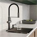 Смеситель для кухни с каналом для фильтрованной воды и гибким изливом IDDIS Ikon графит (IKNGMFFi05) IKNGMFFi05