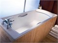 E2938-00 OVE Bi Ванна чугунная 170x75 см с антискользящим покрытием, с отверстиями для ручек, без ножек, белая E2938-00