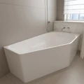 Акриловая ванна ABBER AB9505 R белая AB9505 R