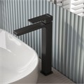 Смеситель для раковины высокий Grossman Style 520.K35.05.210 черный матовый,1 место 520.K35.05.210