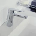 Однорычажный смеситель для умывальника на одно отверстие 110 KEUCO MOLL, 52702010000, с гарнитурой, хром 52702010000